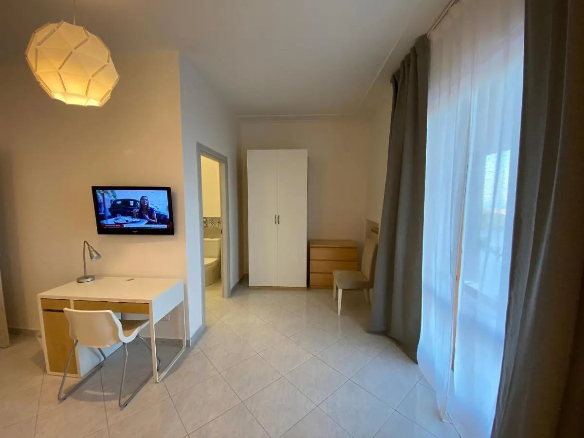 Bed & Breakfast Villa Leucatia Sant'Agata Li Battiati